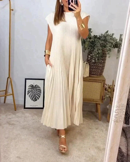 Aoife | Elegant Pleated Dress