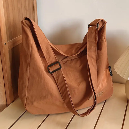 Aria | Ultra-lightweight tote bag